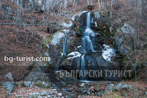 Водопадът на Бяла река